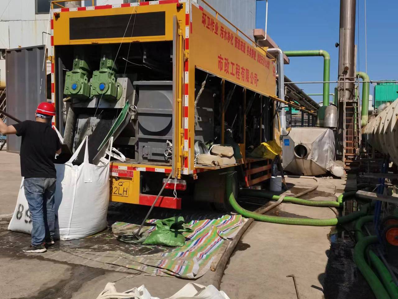 安义淤泥压干处理